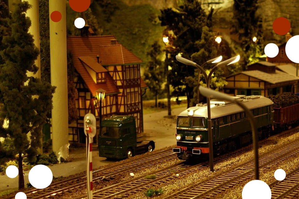 Miniaturowa Polska - magiczny świat wokół kolei